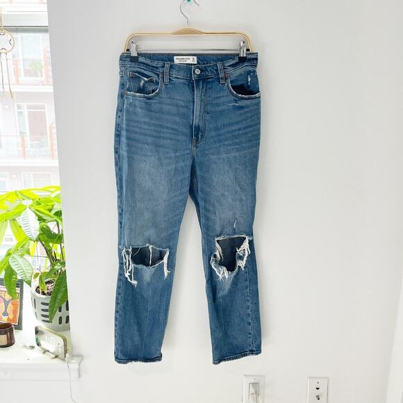 Abercrombie & Fitch The Ankle Straight High Rise Jeans Size 10 - Picture 1 of 5